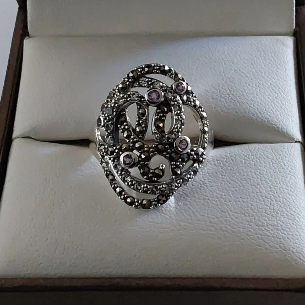 Gorgeous Sterling Silver Amethyst~White Topaz~Marcasite Statement Ring Sz 8